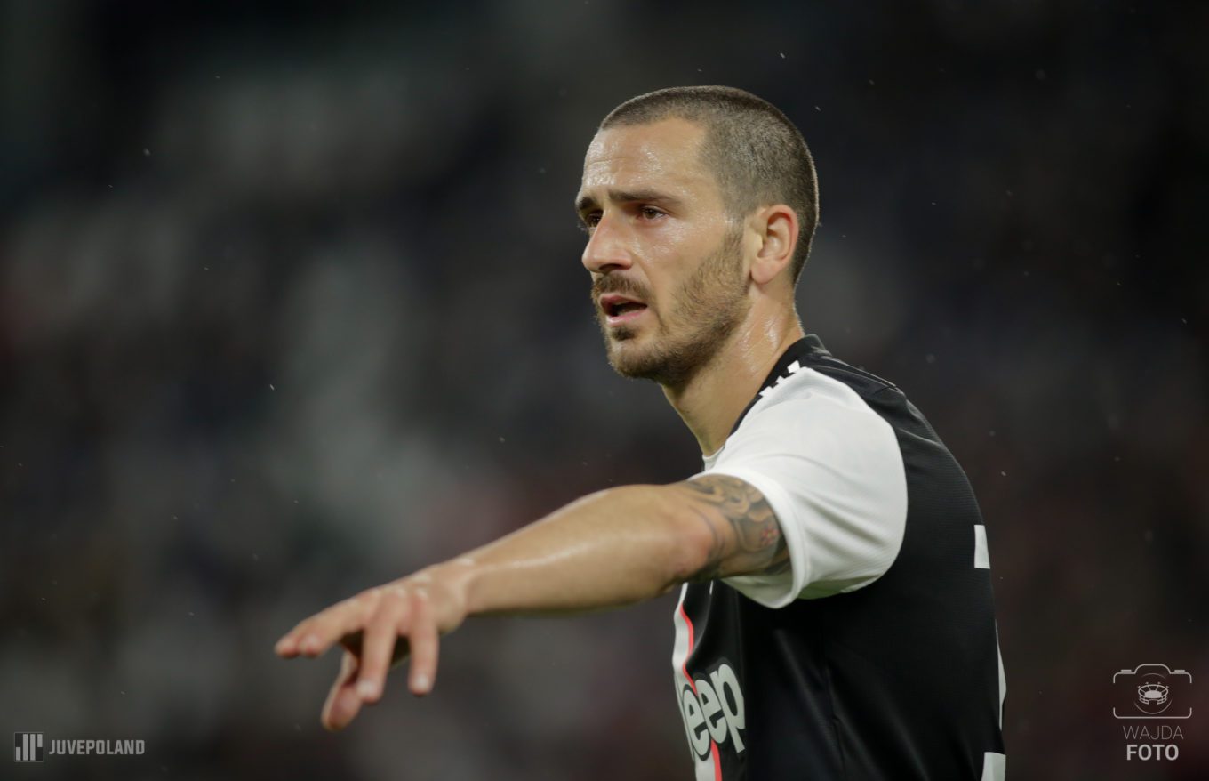 Bonucci To Nie Wina Bernardeschiego I Dybali