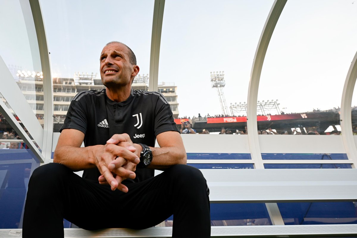 Massimiliano Allegri Juventus Twitter