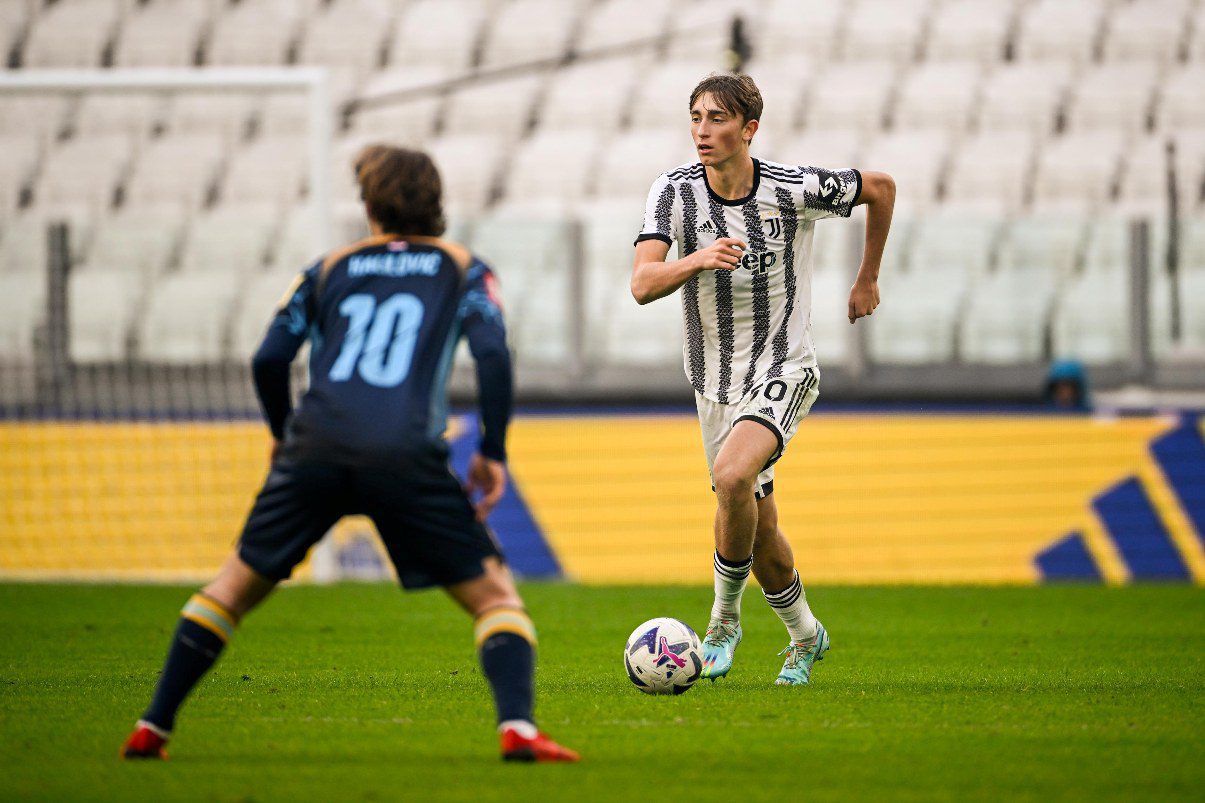 Dean Huijsen Celem Transferowym Gigantow