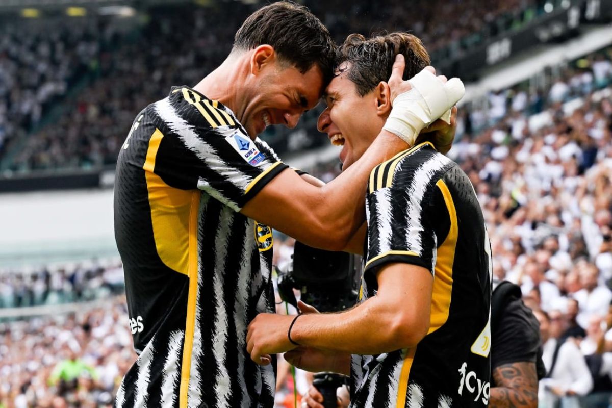 Dusan Vlahovic Federico Chiesa Juventus Lazio Juventus Twitter